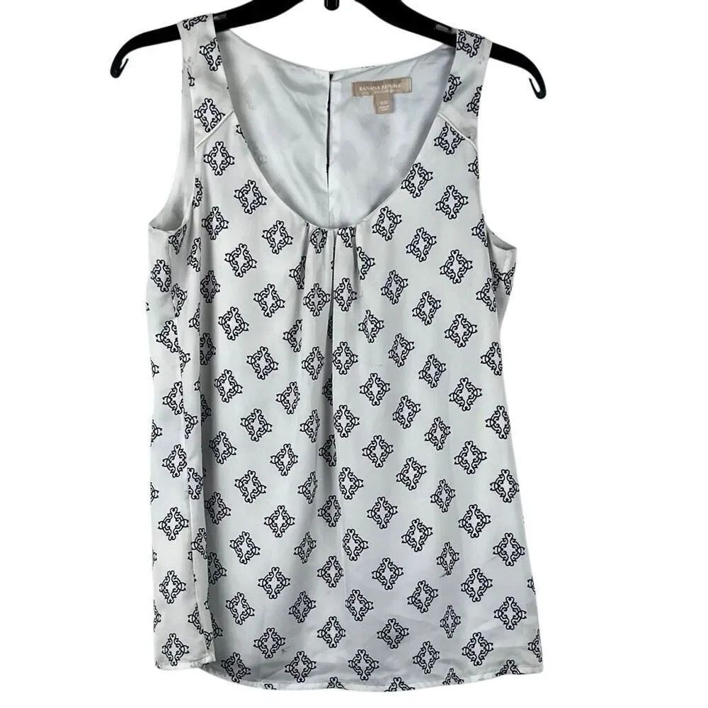 Banana Republic Pattern Sleeveless Blouse XS